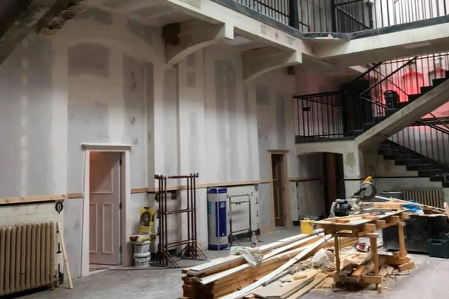Dingwall Decorators Before Commercial painting of large hall