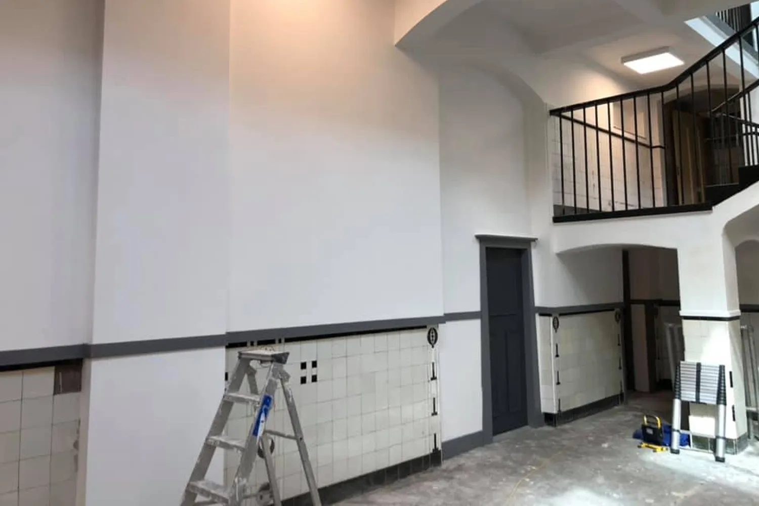 Dingwall Decorators After Commercial painting of large hall